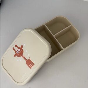 Bento silicone Giraffe Lunch Box for toddler